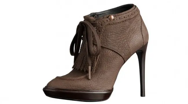 Burberry, un nuovo store di accessori a Roma