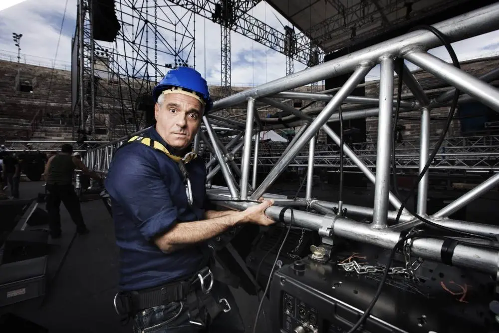 Giorgio Panariello torna in autunno con il nuovo show In Mezz@voi