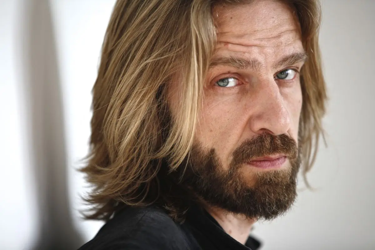 Giulio Casale riceve il Premio Lunezia 2012 Rock d'Autore