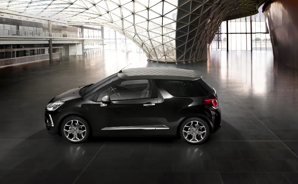 Citroen DS3 Cabrio, viaggiare “a cielo aperto”