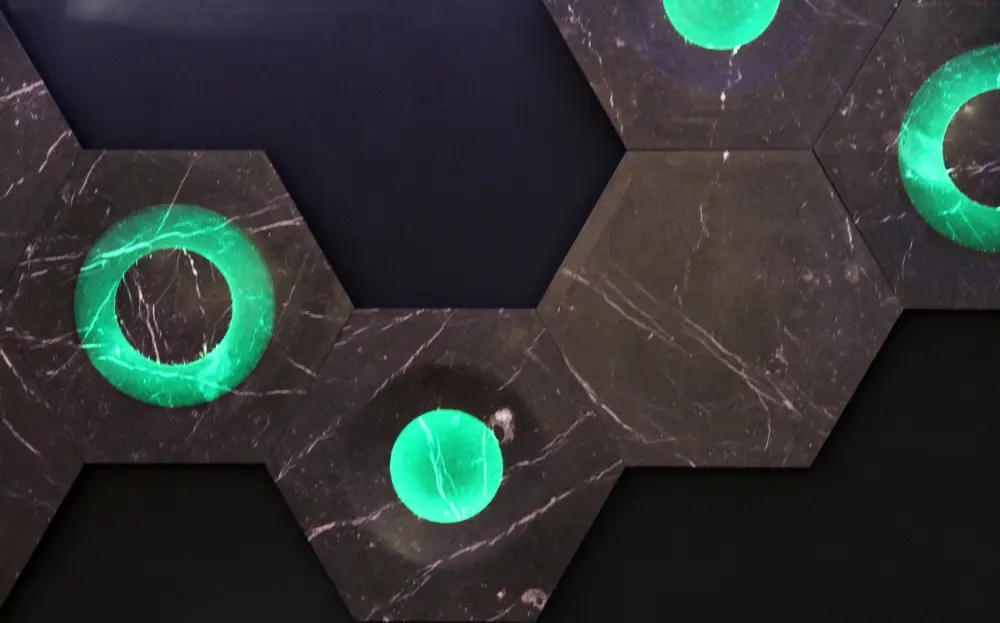 Incontroardito, gioco di volumi e di cromie per il progetto Bolla