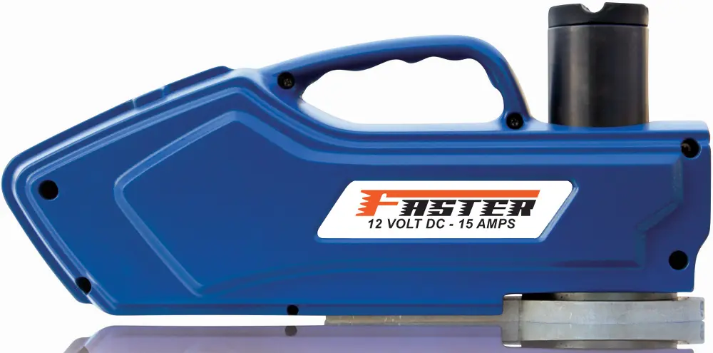 Nuovo Intec Faster 150, il sollevatore elettroidraulico da utilizzare al posto del cric