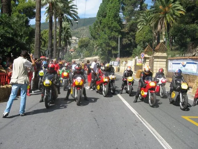 Otto Campioni del Mondo per la 3° Rievocazione Storica del Circuito di Ospedaletti 