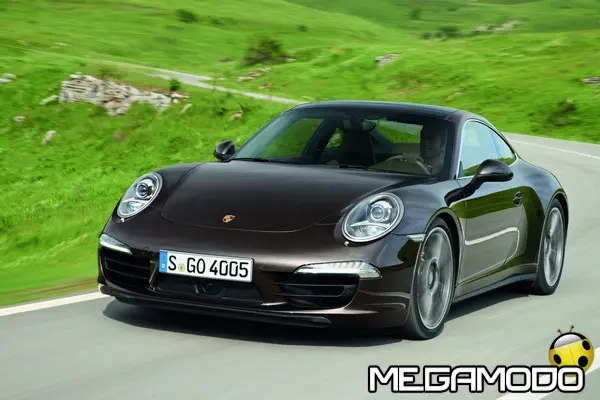 Nuova Porsche 911 Carrera 4, più veloce e leggera - foto 1