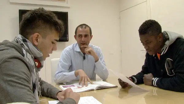 "Calciatori-Giovani Speranze", tra studio e amori lontani