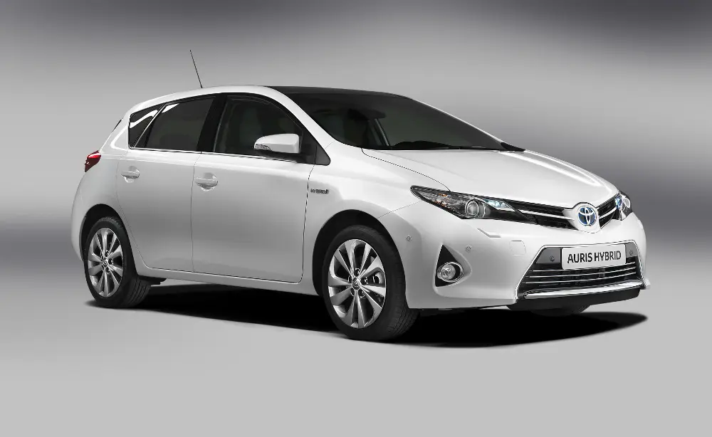 Nuova Toyota Auris al Salone di Parigi 2012