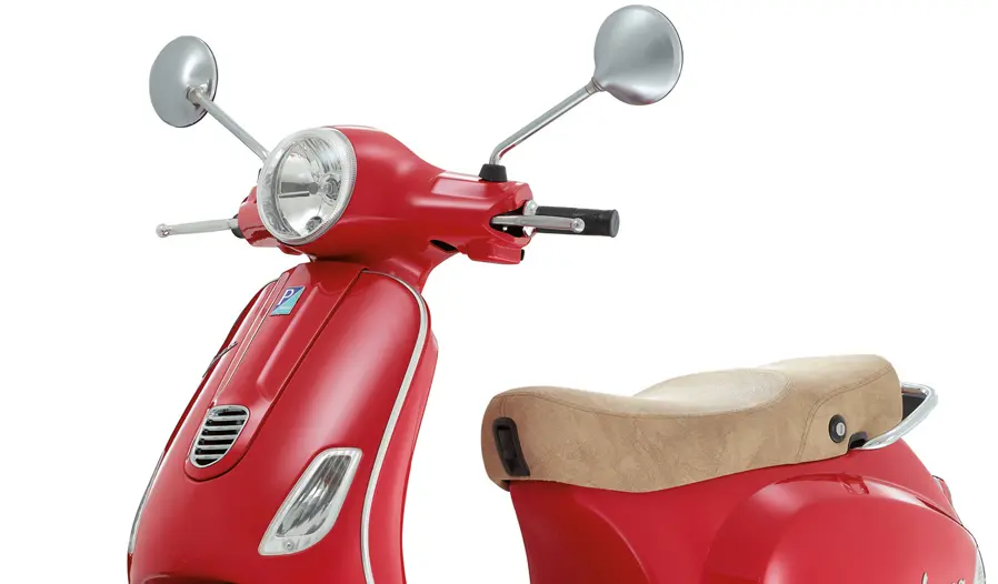 Vespa con Joe R. Lansdale al Festivaletteratura di Mantova