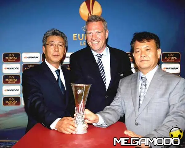 20120831 hankook tire uefa europa league kick off partnership in monaco image 2 lr