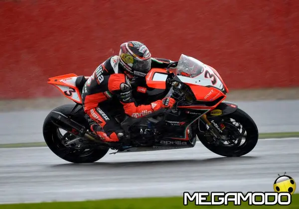 biaggi silverstone race