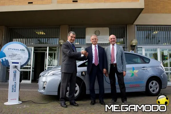 prius plug in a clini