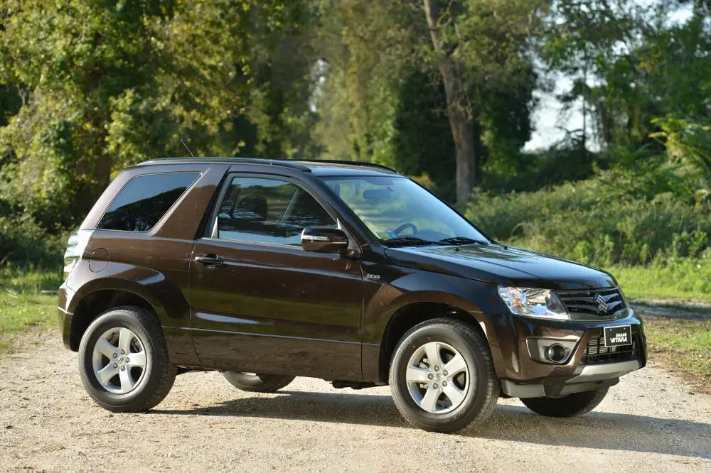 Suzuki Grand Vitara “Evolution“, look elegante e anima sportiva
