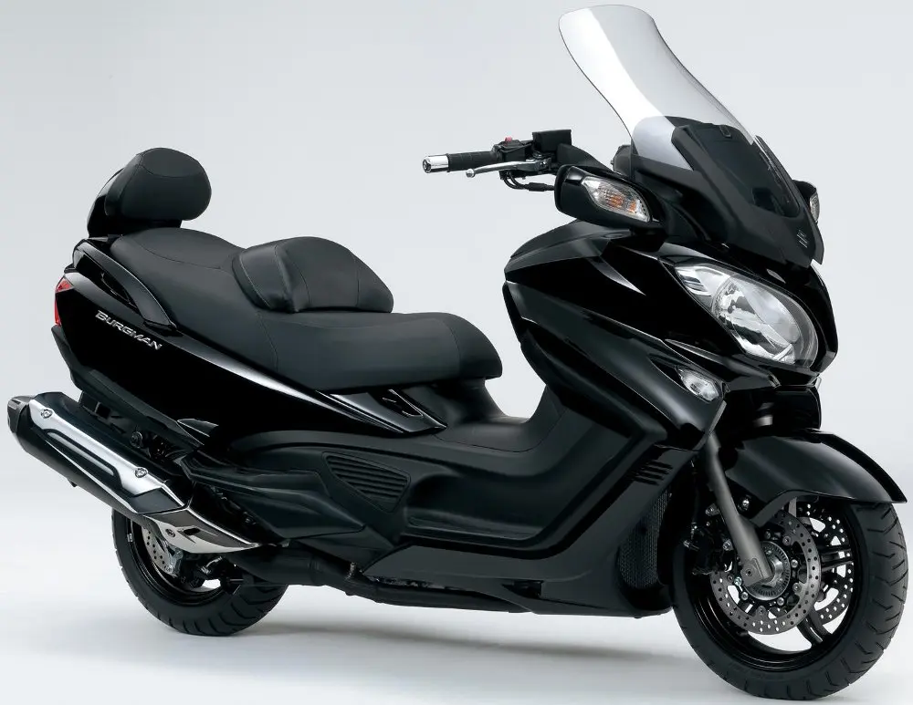 Nuovo Suzuki Burgman 650, prestazioni e comfort eccezionali
