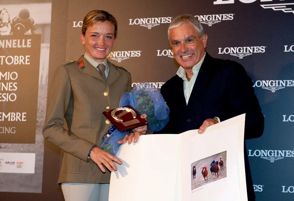 Premio "Longines Lydia Tesio alle signore dell'ippica" per il C.le dell'Esercito Italiano Lucia Vizzini 