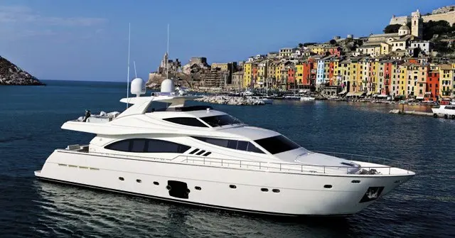 Ferretti al Salone Nautico di Fort Lauderdale 