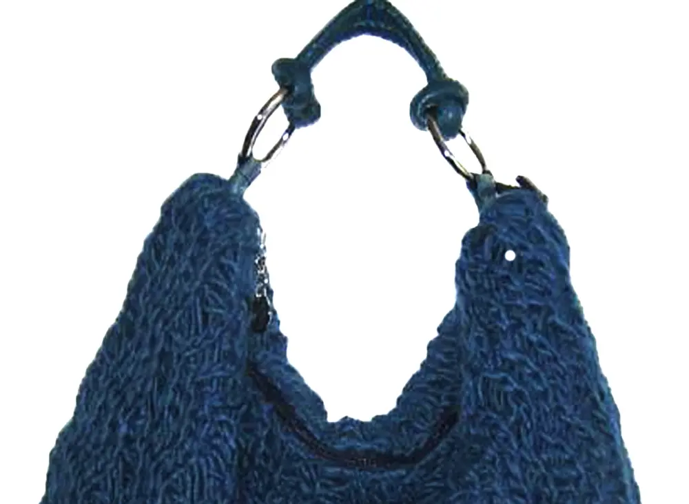 Teresa Cambi Firenze trasforma i tessuti in borse e accessori 