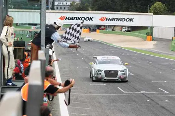 Superstars e GT Sprint con gli pneumatici Hankook a Vallelunga