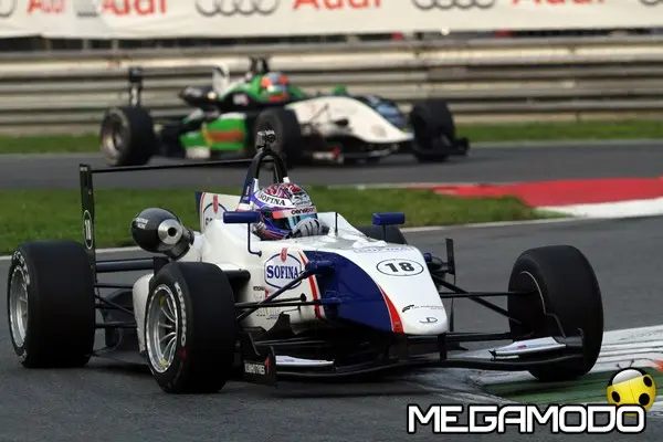 nicholas latifi impegnato a monza