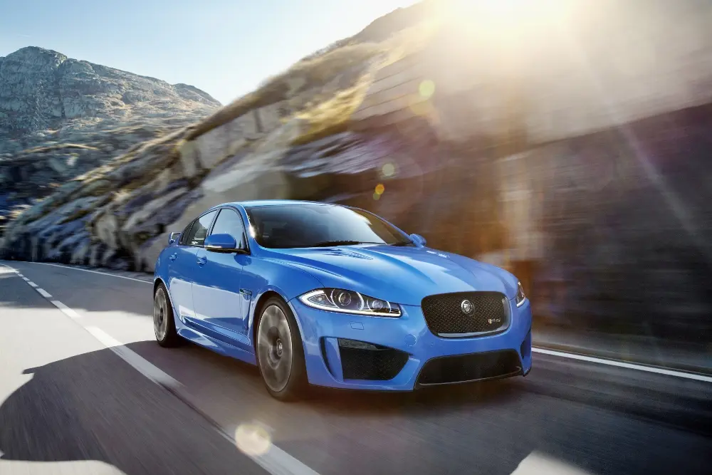 Nuova Jaguar XFR-S, la più agile e reattiva della gamma