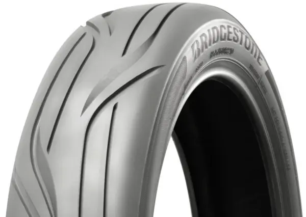 Bridgestone riceve il premio E.ON Energia Award 2012