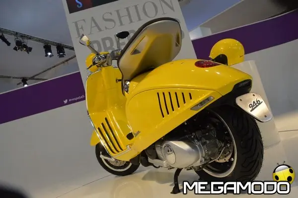 Nuova Vespa 946, un gioiello di scocca - foto 2