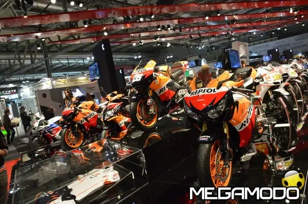 Honda CBR600RR 2013, grande attenzione al controllo e alla maneggevolezza