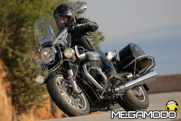 Moto Guzzi California 1400 Touring