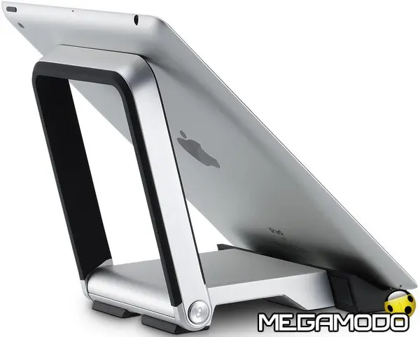 Cube Stand di Cooler Master, il supporto universale per tutti i tablet da 7 "a 11"