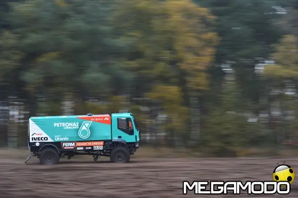 Iveco e FPT Industrial alla Dakar 2013: motori potenti e robusti