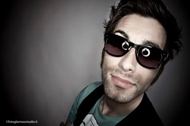 Antonio Maggio: da oggi in radio "Mi servirebbe sapere", brano in gara al Festival di Sanremo nella Sezione Giovani