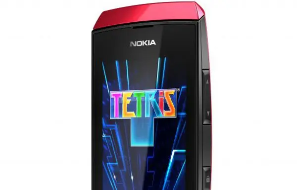 Nokia Asha 305 riceve il premio "Best Entry Level Phone" al Mobile World Congress