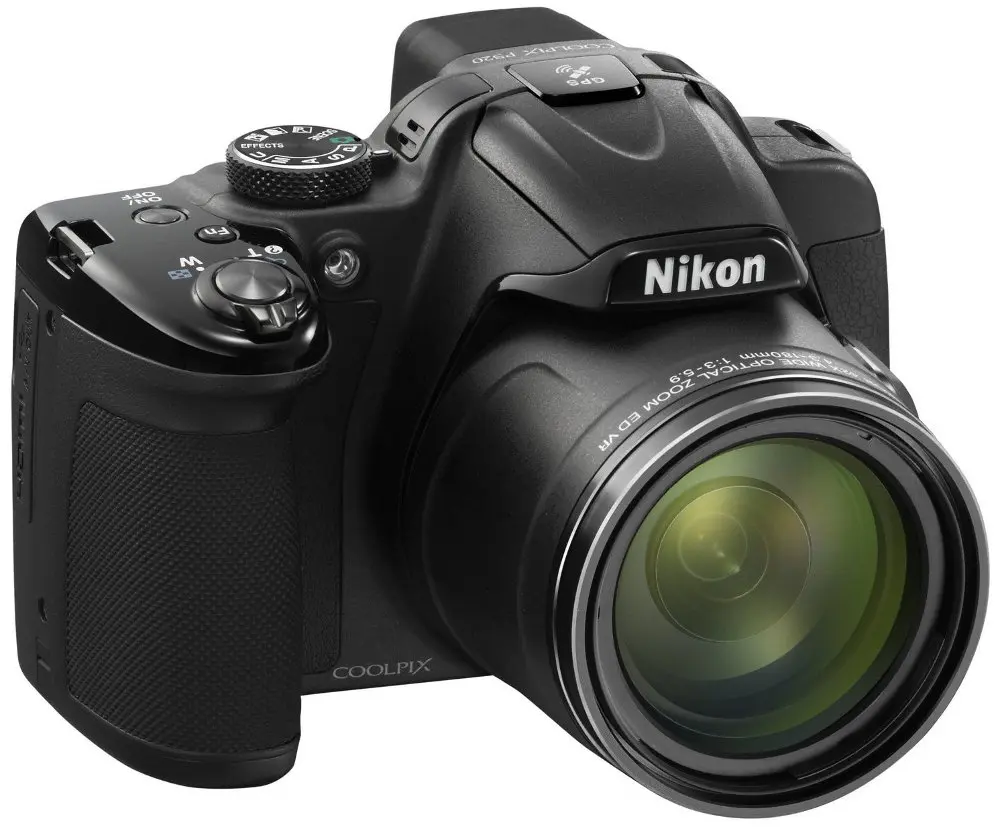 Nikon Coolpix P520: massima stabilità e nitidezza