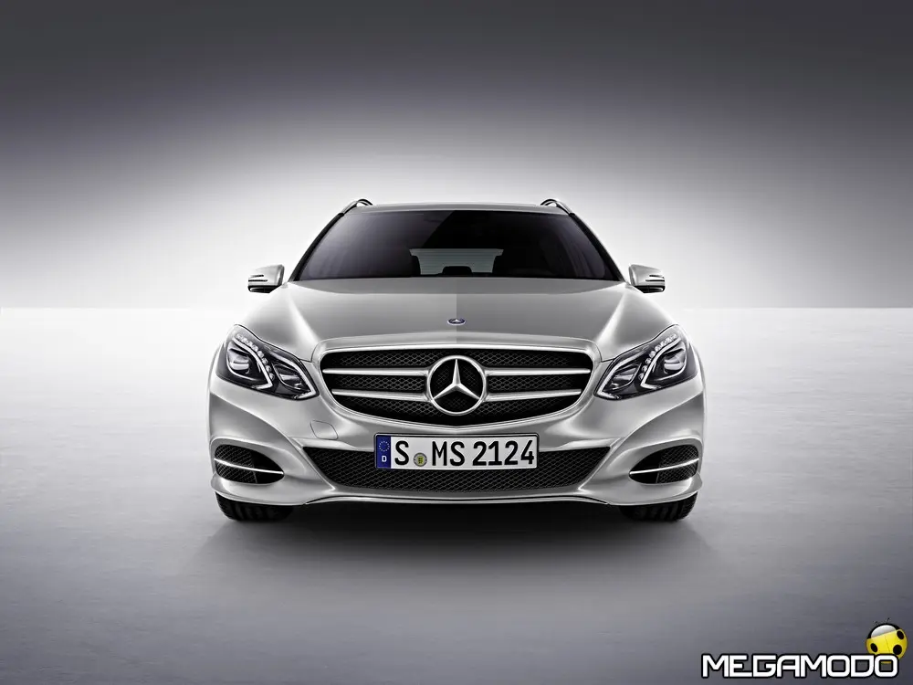 Nuova Mercedes-Benz Classe E, prova su strada