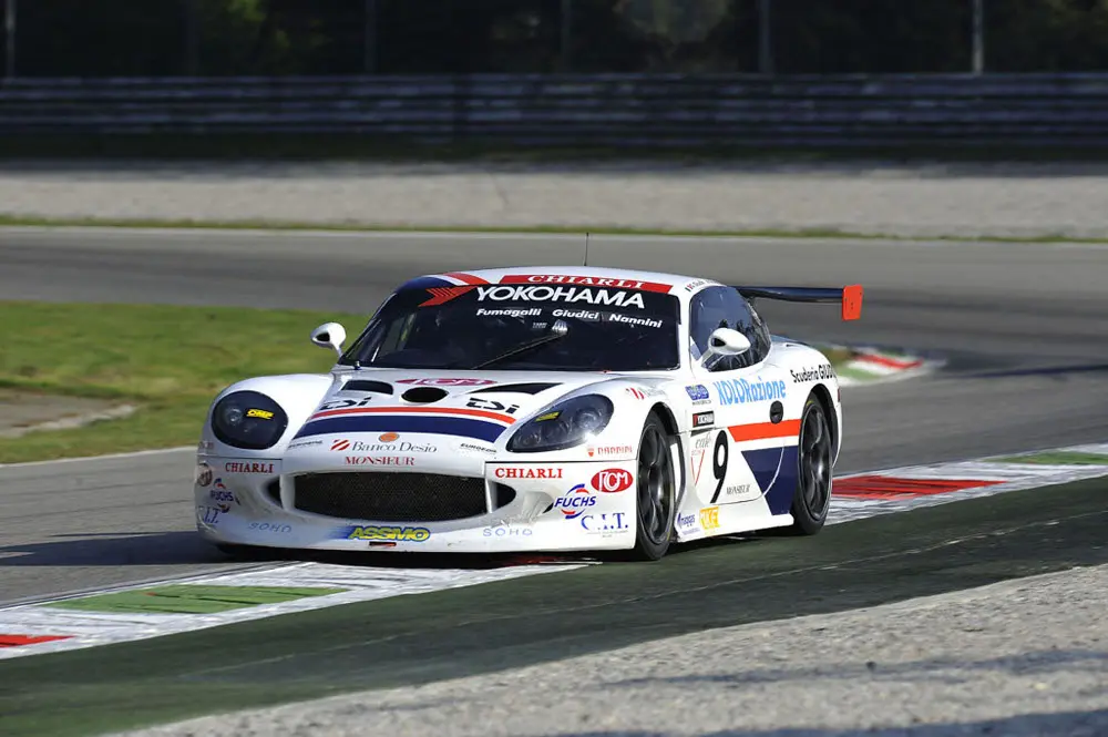 Yokohama in pista alla Ginetta Cup 2013