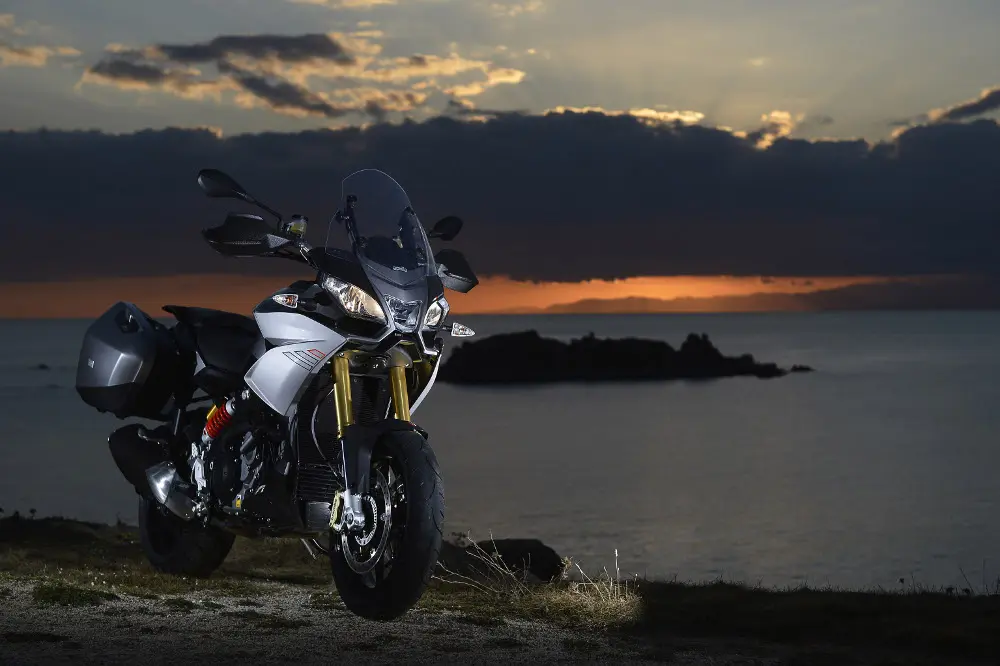 Aprilia Caponord 1200, porte aperte il 20 e 21 aprile