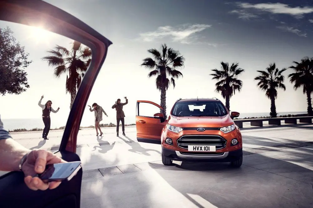 Ford EcoSport con AppLink alla Design Week di Milano