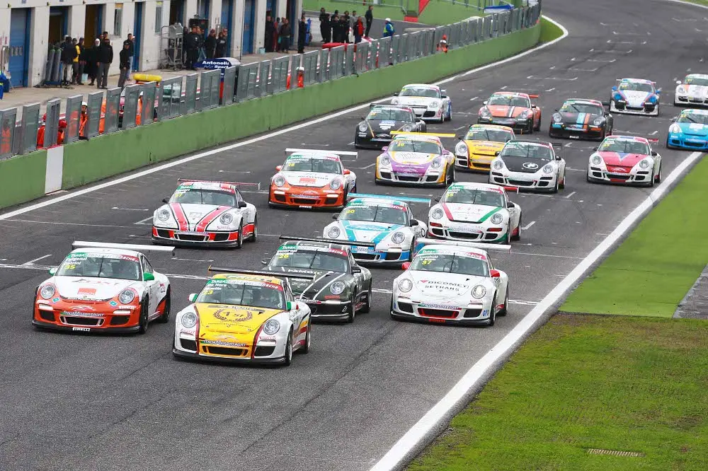 La Targa Tricolore Porsche 2013 prende il via da Vallelunga