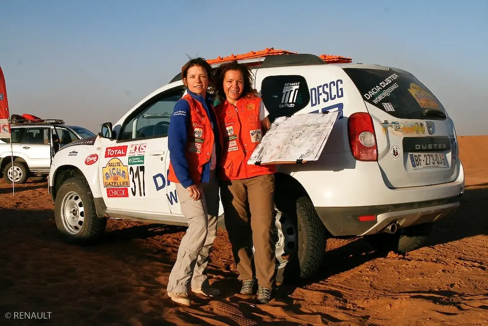 Rally Aicha des Gazelles, podio per 4 collaboratrici Renault