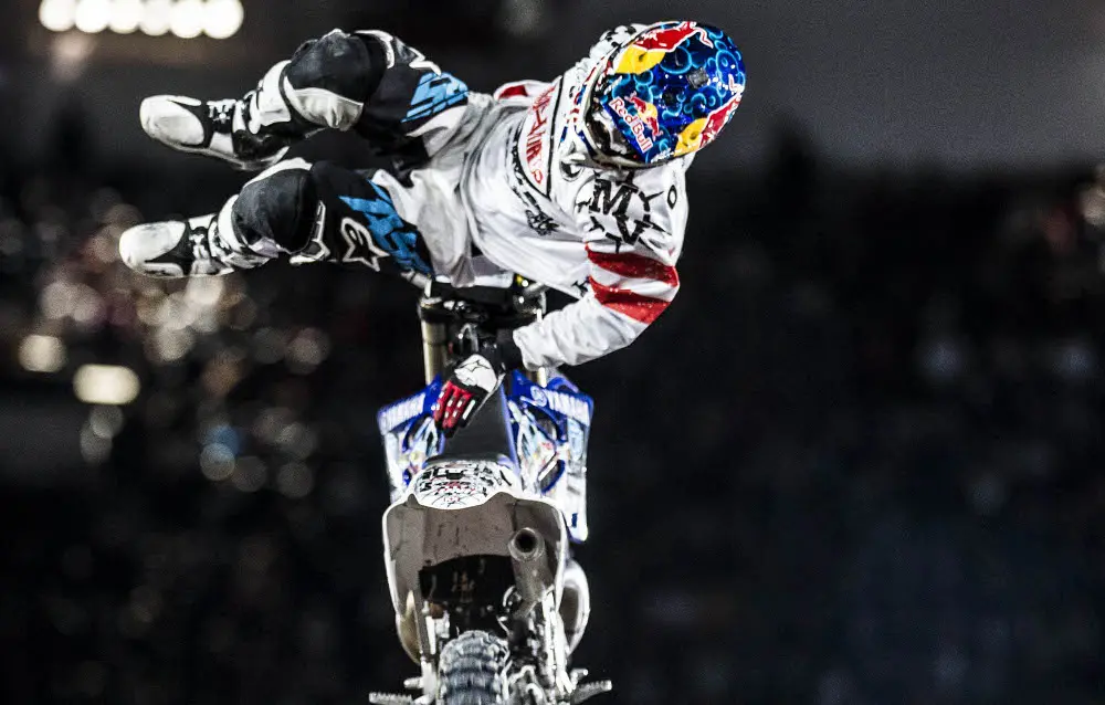 Il Red Bull X-Fighters World Tour 2013 farà tappa a Dubai, Pages in testa alla classifica