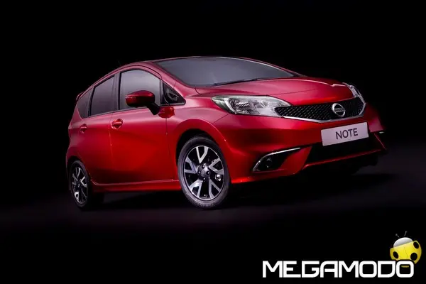 Nissan Note con sistema Around View Monitor, visuale a 360° 