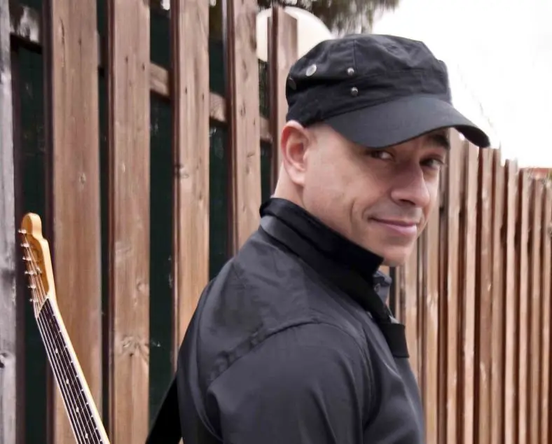 Mario Augeri torna in radio con "I will always love you"