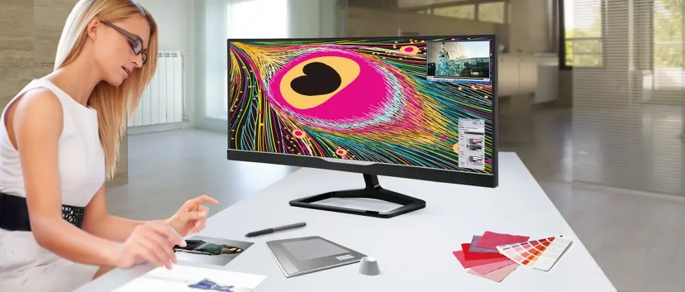 Display Philips UltraWide 298X4QJAB da 29 pollici, ultra intrattenimento