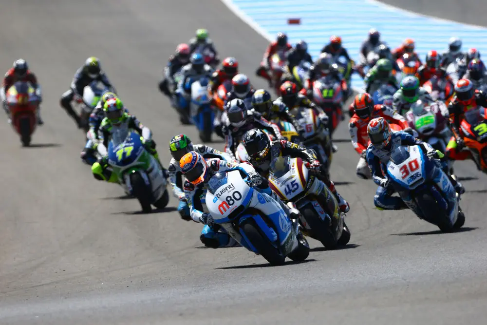 Il Motomondiale si sposta a Le Mans, un  luogo storico per Dunlop