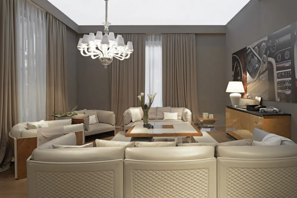 "Bentley Home Collection", arredi pregiati