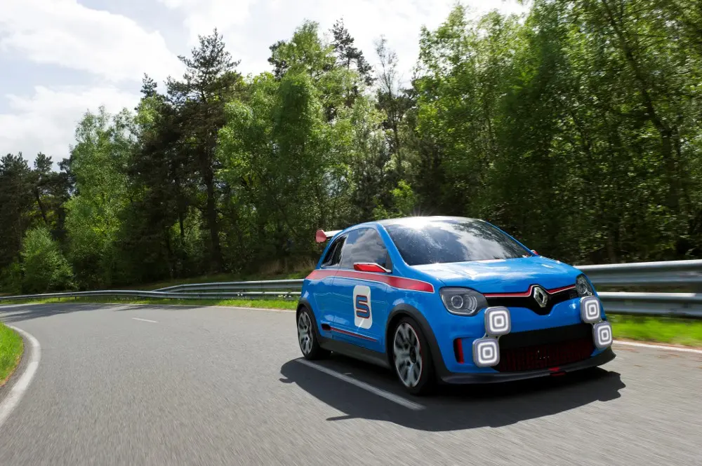 Renault Twin'Run, un'auto da corsa in tutto e per tutto