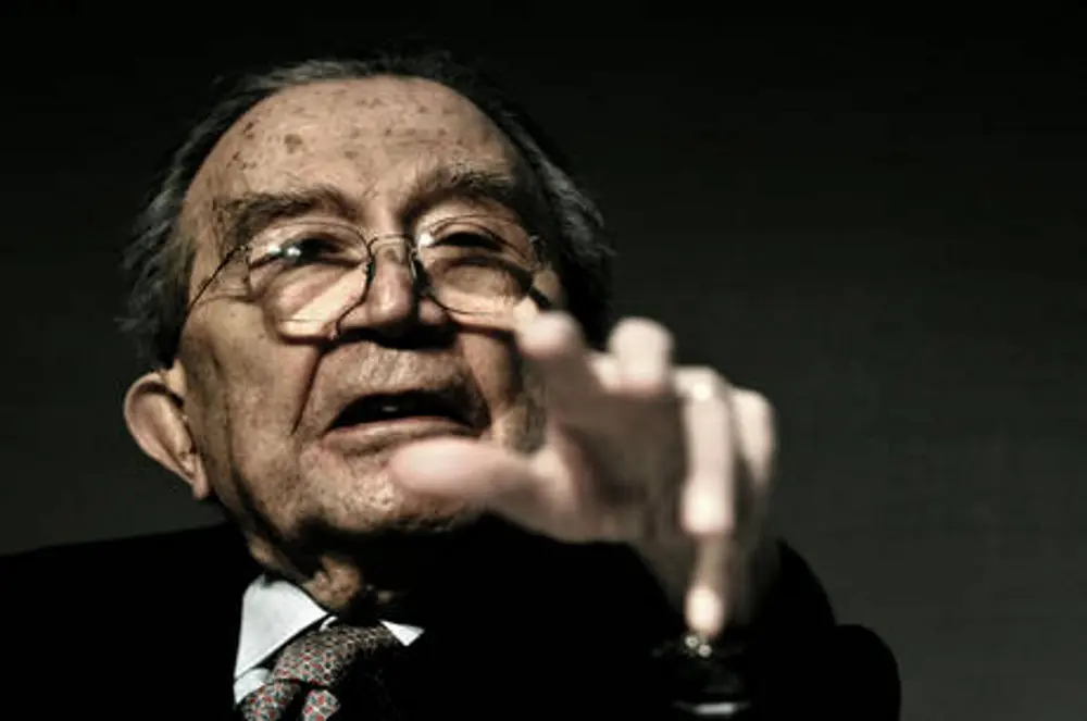 Il calcio e il Coni ricordano Andreotti, da oggi a domenica un minuto di silenzio in tutti i campi