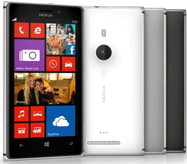Nokia Lumia 925: foto e video ancora più smart
