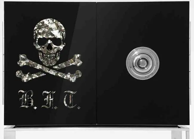 "Box For Toys", la cassaforte che diventa un raffinato pezzo d’arredo