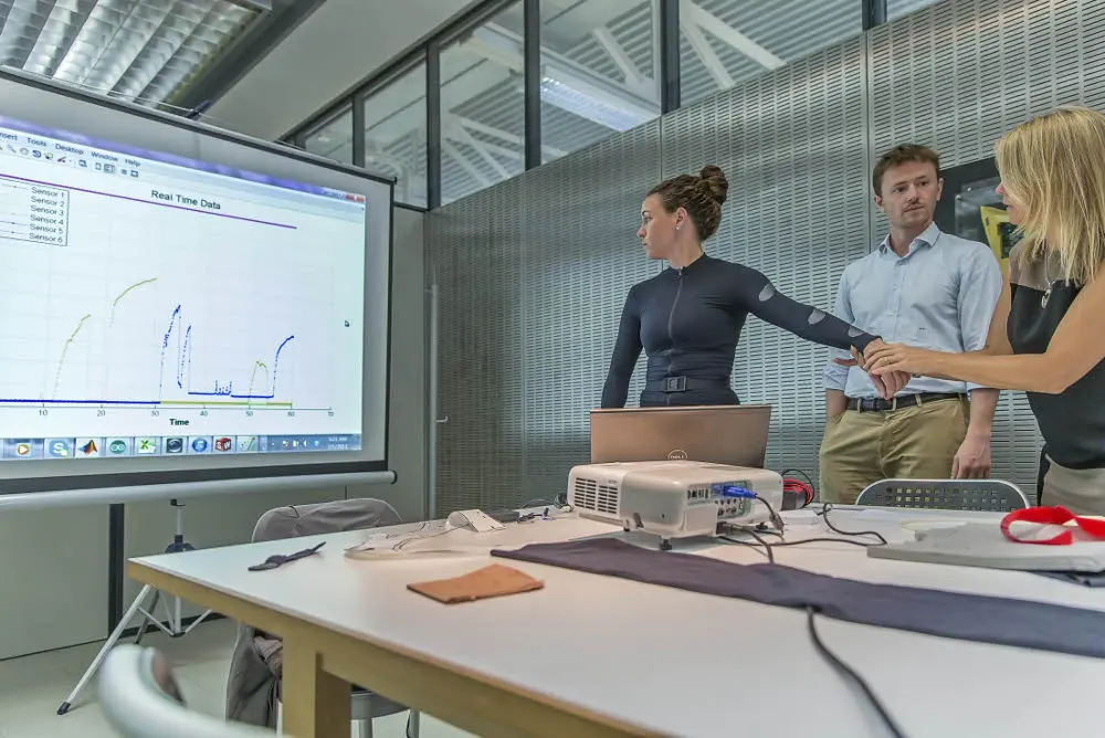 MIT e Dainese per la protezione degli astronauti