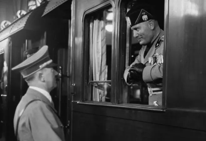 "Hitler e Mussolini. L'operà degli assassini", in prima nazionale a Roma