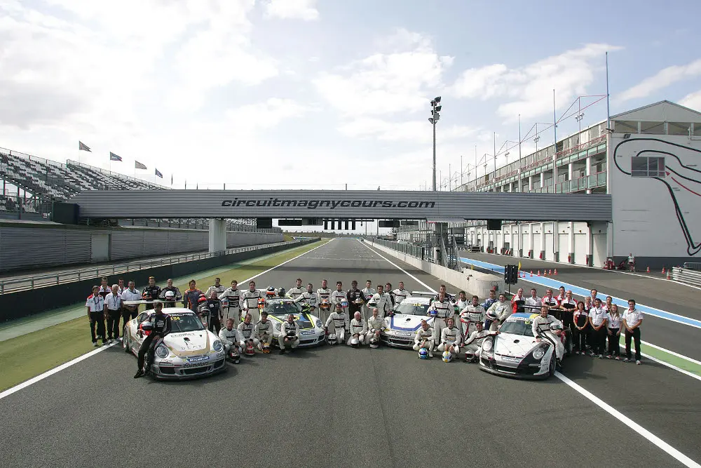 Porsche Carrera Cup a Magny-Cours: Cerqui resta leader, Fulgenzi e Giraudi molto vicini